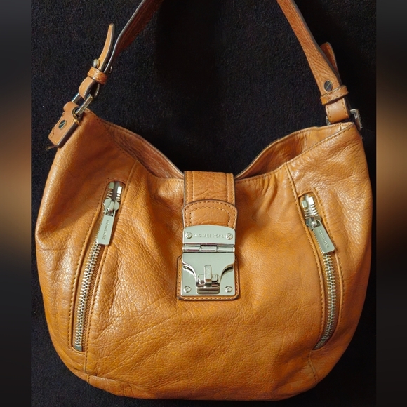 Michael Kors Handbags - Michael Kors Tan Leather Hobo Bag